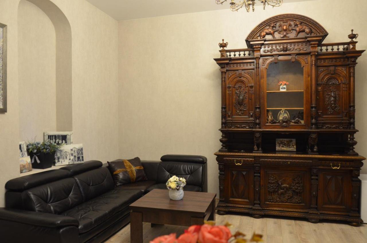 Hotel Griboedov Tbilisi Bagian luar foto