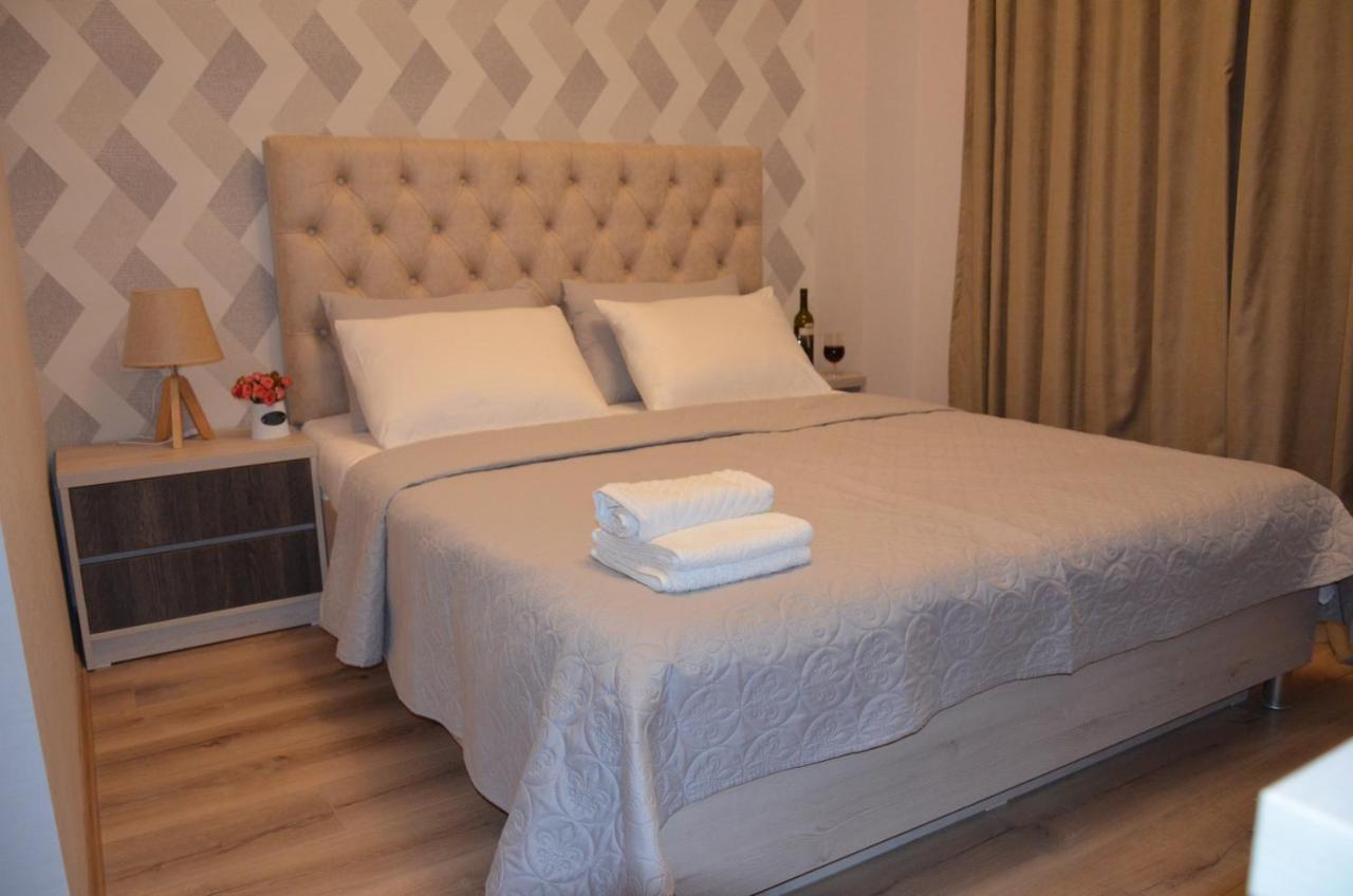 Hotel Griboedov Tbilisi Bagian luar foto